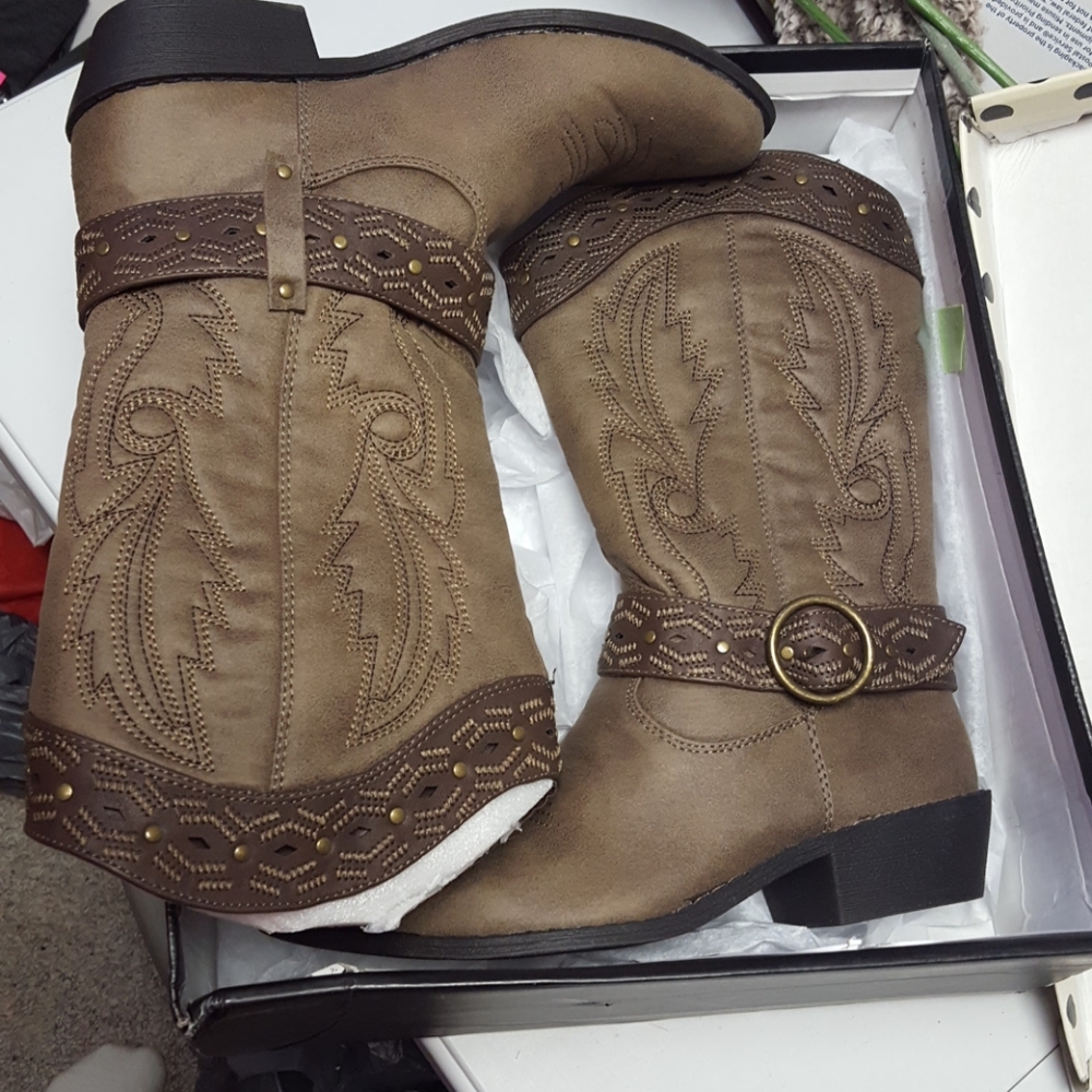 ⚡️❤️👢NIB womens Dolce mojo moxy taupe boots size 7M⚡️❤️👢 - Picture 4 of 9